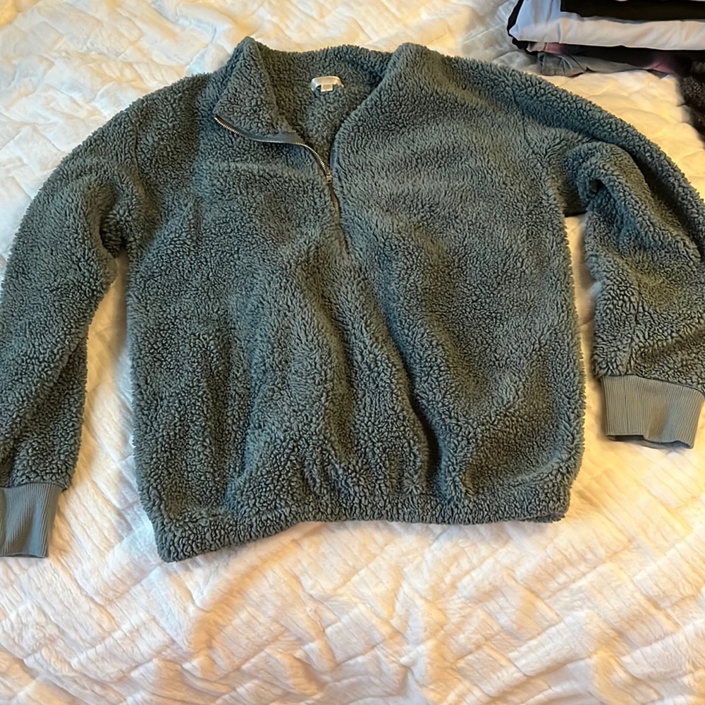 Worn a couple time